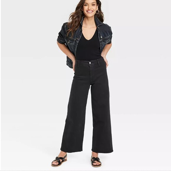 Women's High-Rise Sailor Wide Leg Ankle Jeans - Universal Thread™ Black Size 6 - Picture 1 of 3